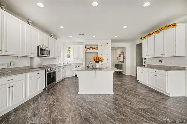 18754 Robins Drive Denver, CO 80249
