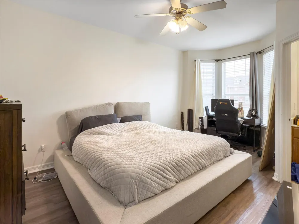 305 Holleman Drive E #302 College Station, TX 77840