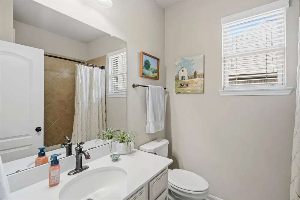 2126 Cinnamon Teal Circle Brookshire, TX 77423