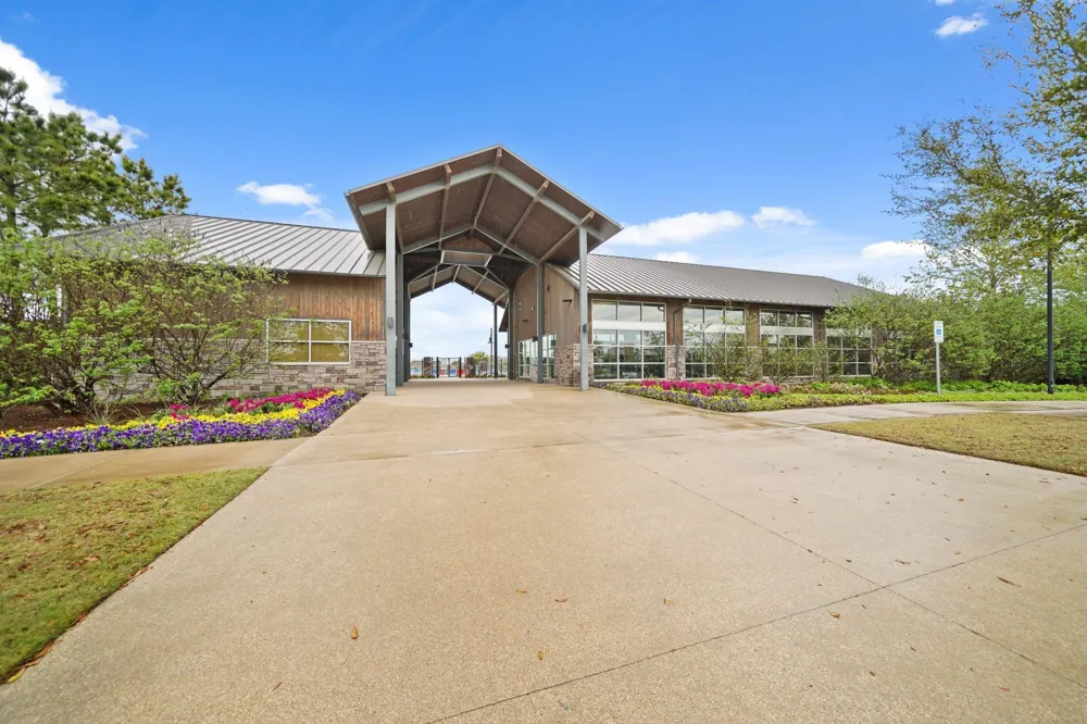 2126 Cinnamon Teal Circle Brookshire, TX 77423