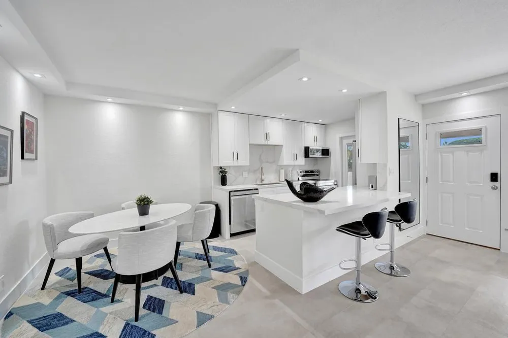2866 NE 30th Street Fort Lauderdale, FL 33306