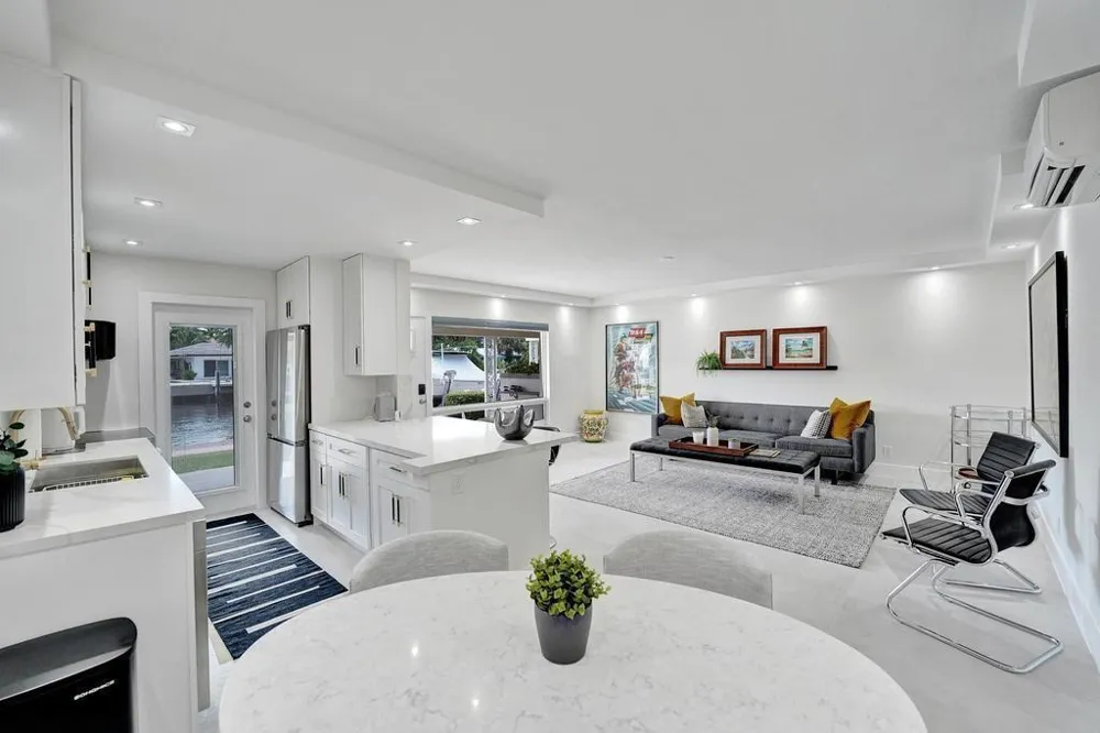 2866 NE 30th Street Fort Lauderdale, FL 33306
