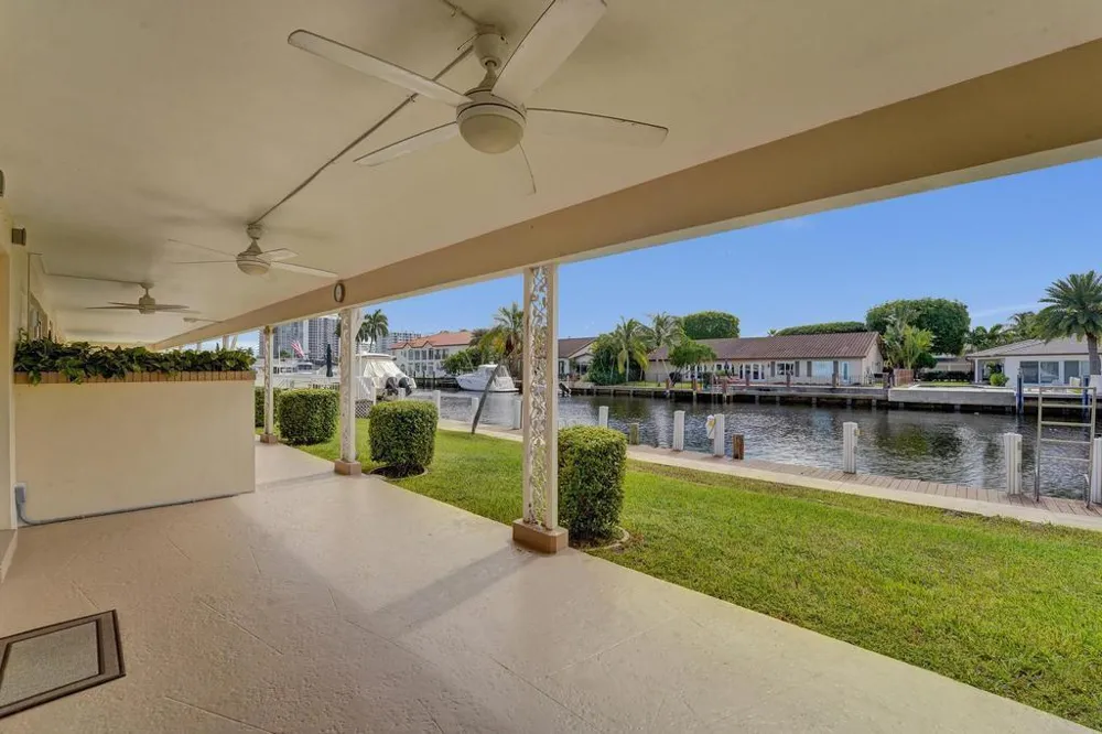 2866 NE 30th Street Fort Lauderdale, FL 33306