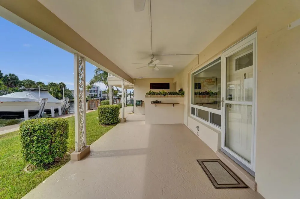 2866 NE 30th Street Fort Lauderdale, FL 33306
