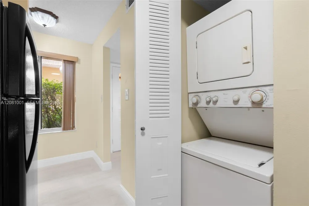 1178 Coral Club Dr #1178 Coral Springs, FL 33071