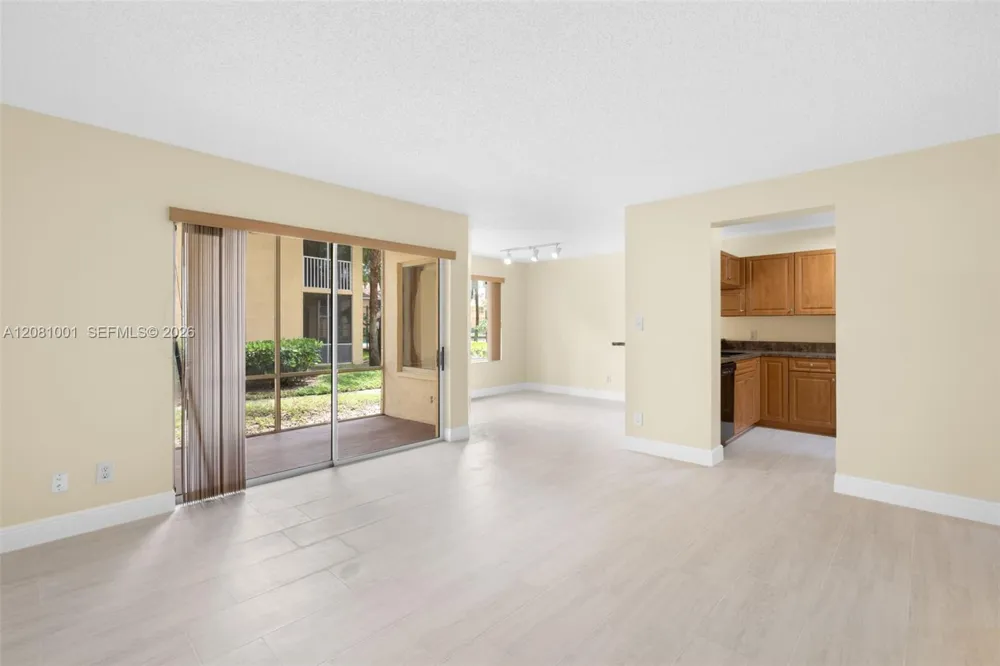 1178 Coral Club Dr #1178 Coral Springs, FL 33071