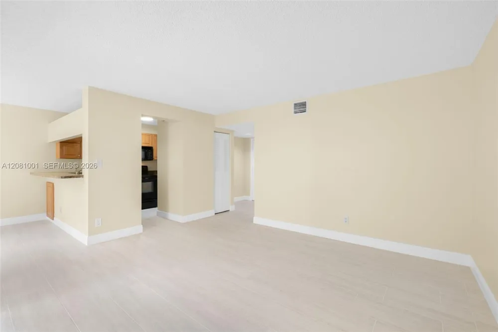 1178 Coral Club Dr #1178 Coral Springs, FL 33071