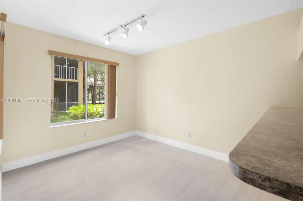 1178 Coral Club Dr #1178 Coral Springs, FL 33071