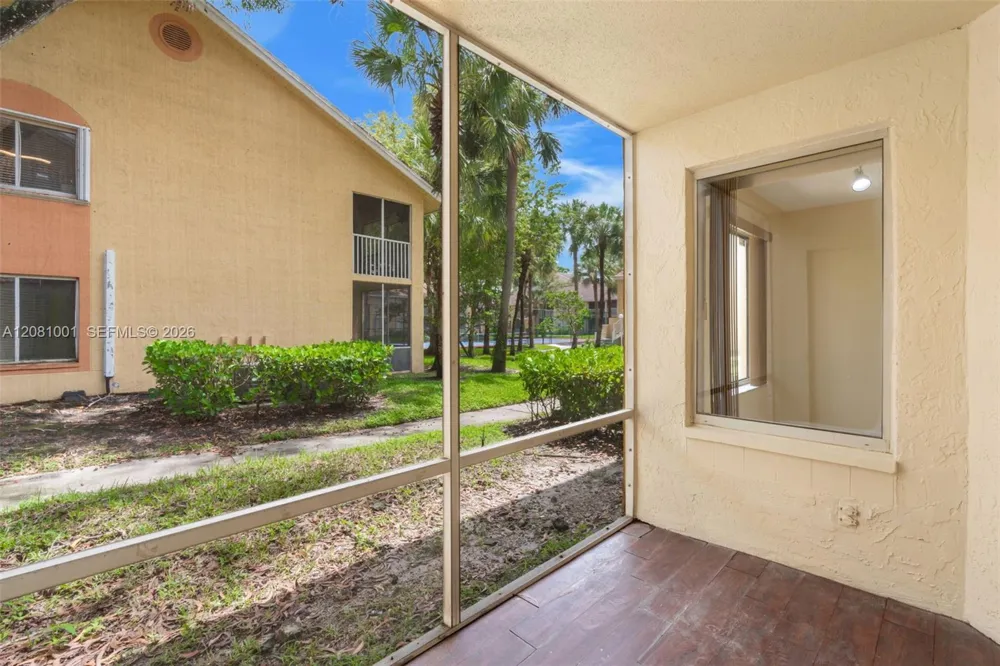 1178 Coral Club Dr #1178 Coral Springs, FL 33071