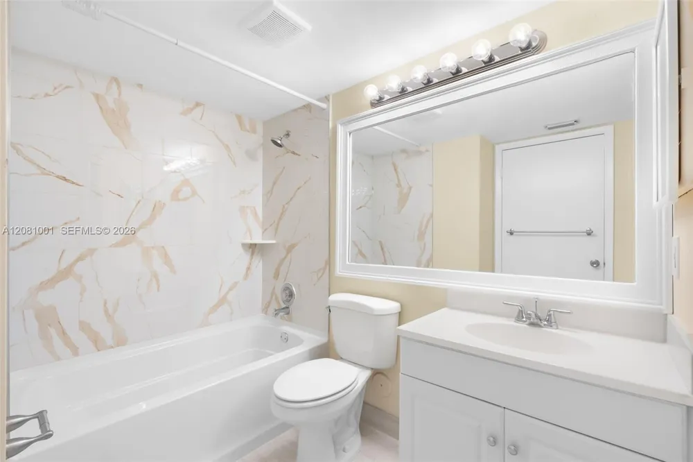 1178 Coral Club Dr #1178 Coral Springs, FL 33071