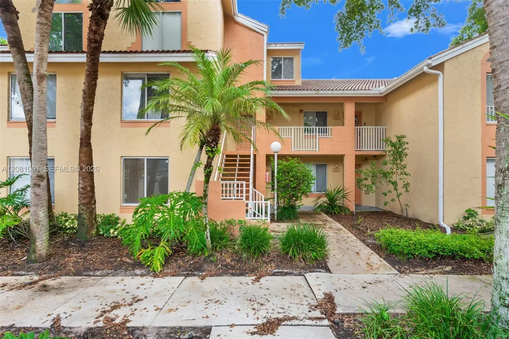 1178 Coral Club Dr #1178 Coral Springs, FL 33071