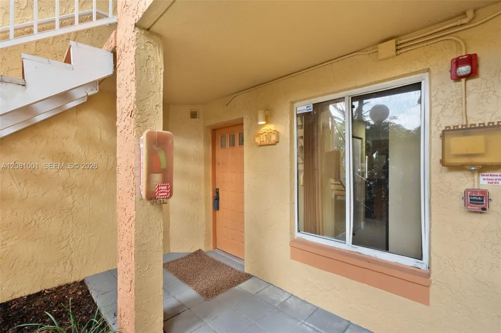 1178 Coral Club Dr #1178 Coral Springs, FL 33071