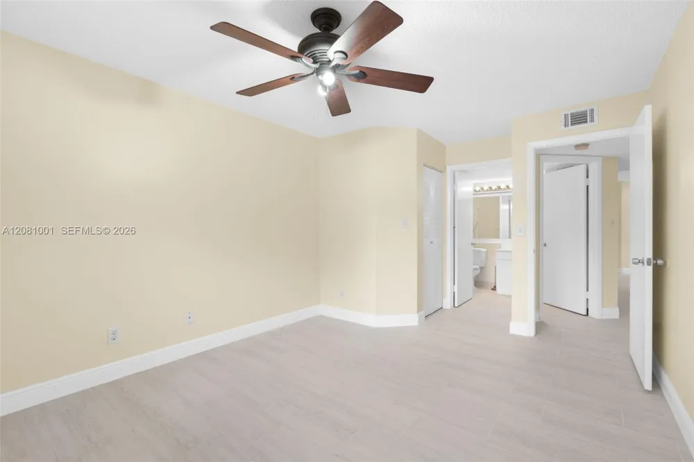 1178 Coral Club Dr #1178 Coral Springs, FL 33071