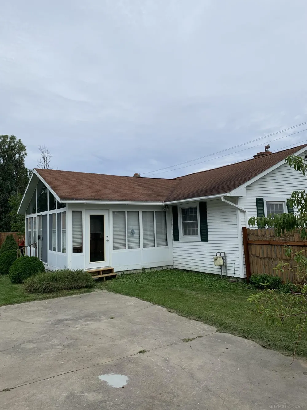 702 S brook Street Alpena City, MI 49707