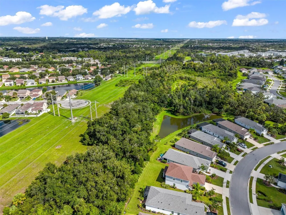 3881 WOODMONT DRIVE Parrish, FL 34219