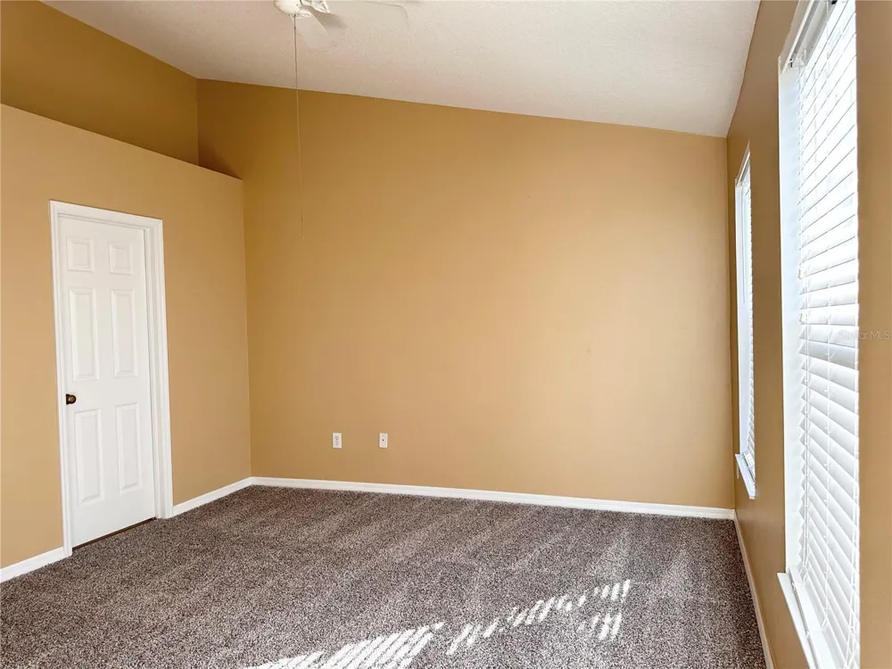 12276 COUNTRY WHITE CIRCLE Tampa, FL 33635