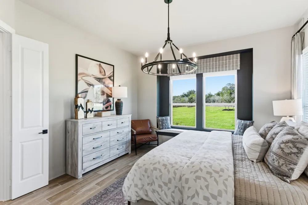 225 Flora Springs Cove Liberty Hill, TX 78642