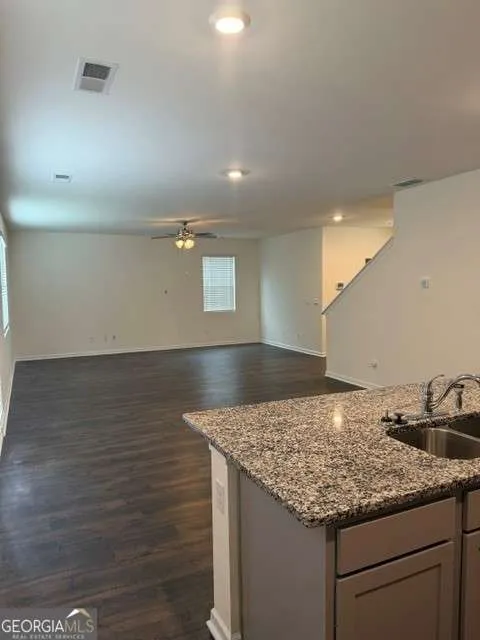 210 Aster AVE Locust Grove, GA 30248