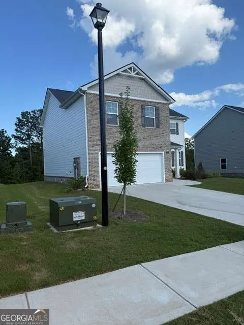 210 Aster AVE Locust Grove, GA 30248