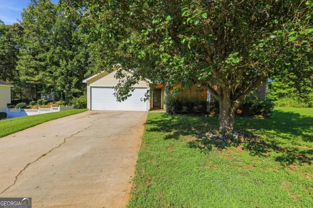 3209 Lower Creek DR Douglasville, GA 30135