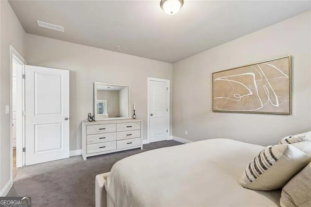 1037 Knoxboro LN Woodstock, GA 30188