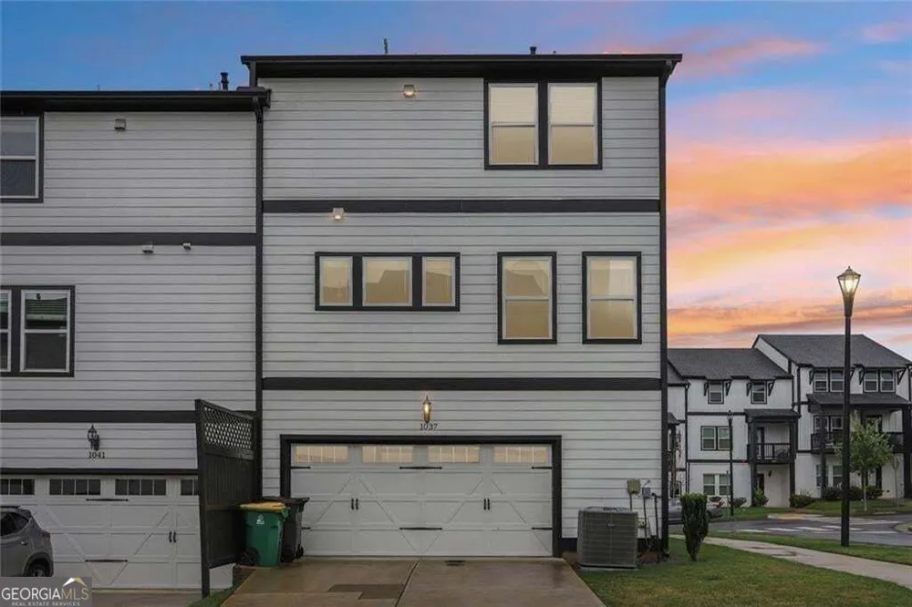 1037 Knoxboro LN Woodstock, GA 30188