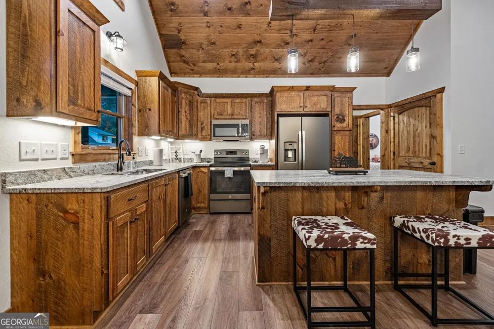 235 W Conasauga CRK Ellijay, GA 30540
