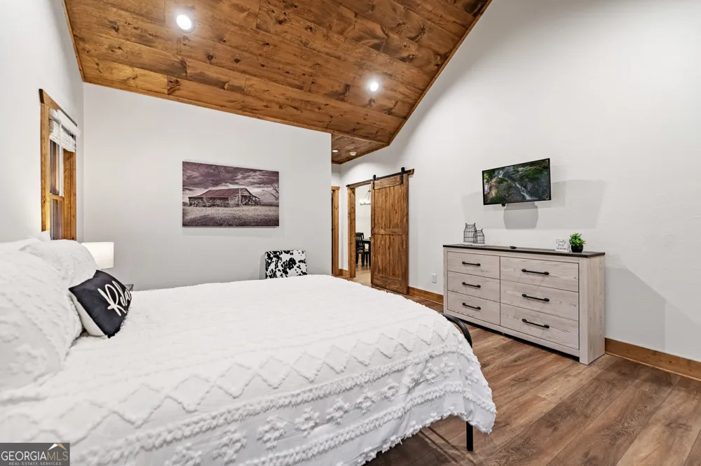 235 W Conasauga CRK Ellijay, GA 30540