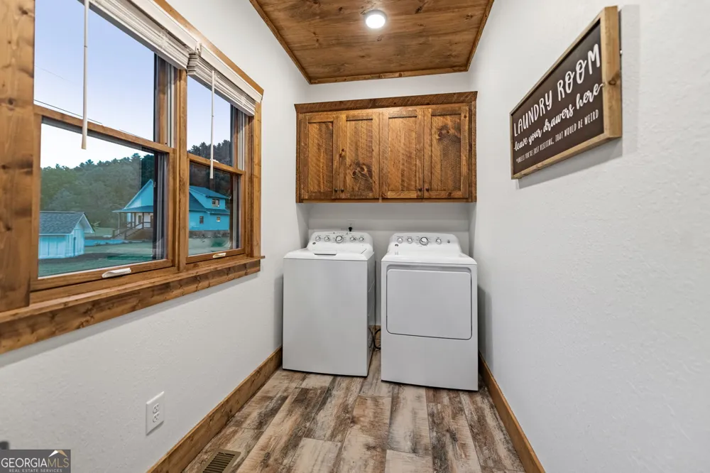 235 W Conasauga CRK Ellijay, GA 30540
