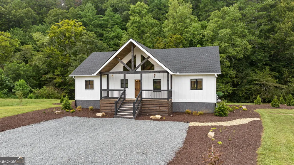 235 W Conasauga CRK Ellijay, GA 30540
