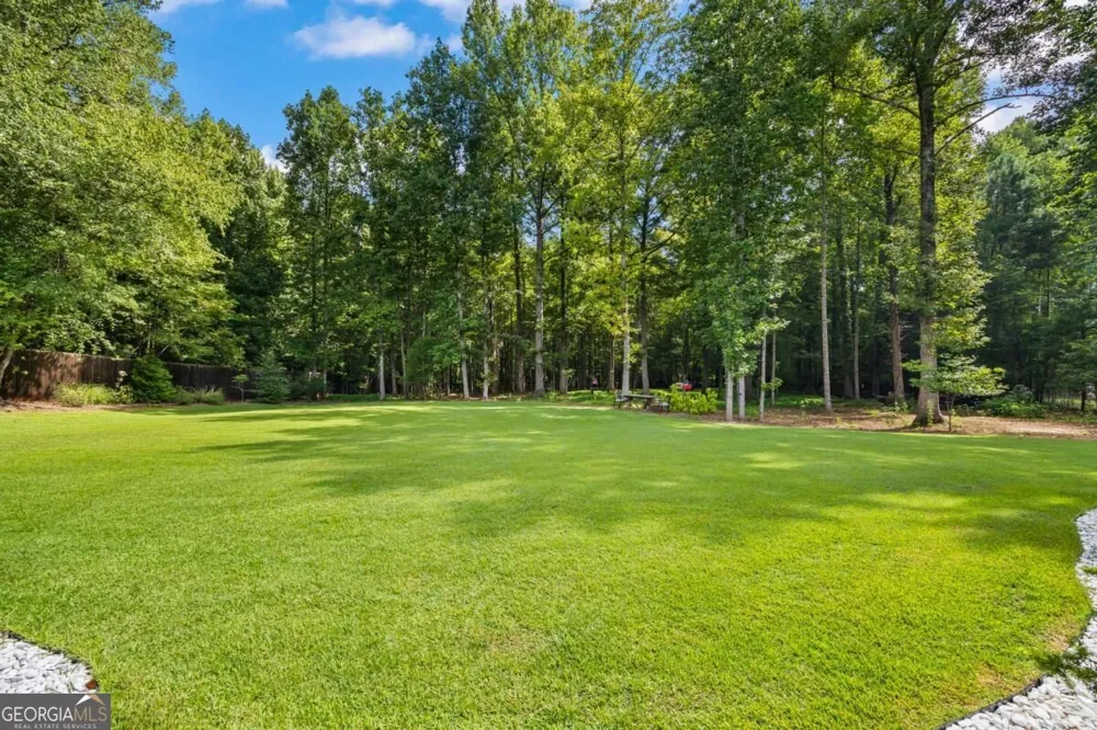 931 Antrim Glen DR Hoschton, GA 30548