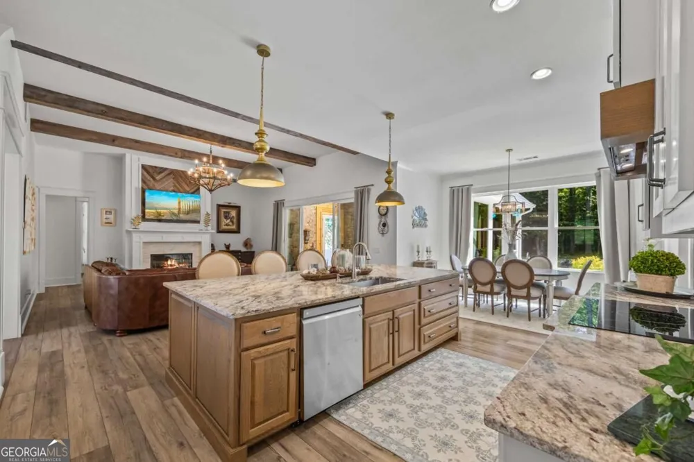 931 Antrim Glen DR Hoschton, GA 30548