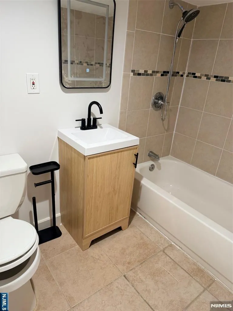 248 E Forest Avenue 1 Teaneck, NJ 07666