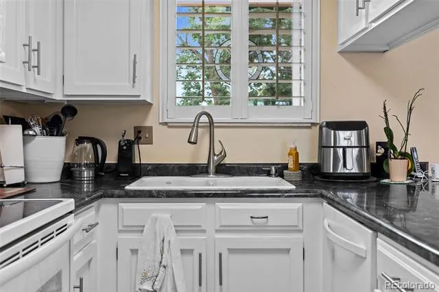 8352 Dover Court Arvada, CO 80005
