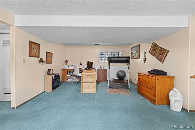 8352 Dover Court Arvada, CO 80005