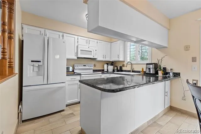 8352 Dover Court Arvada, CO 80005