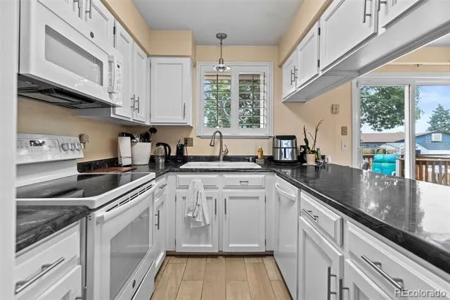 8352 Dover Court Arvada, CO 80005