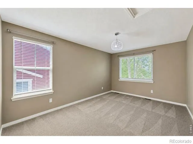 1527 Prairie Song Place Longmont, CO 80504
