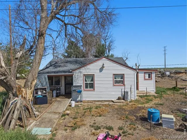 11822 County Road 49 Hudson, CO 80642
