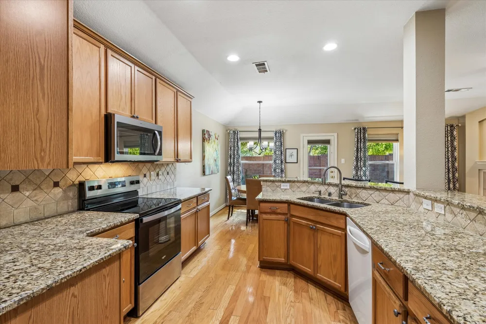 5316 Shepherd Place Flower Mound, TX 75028