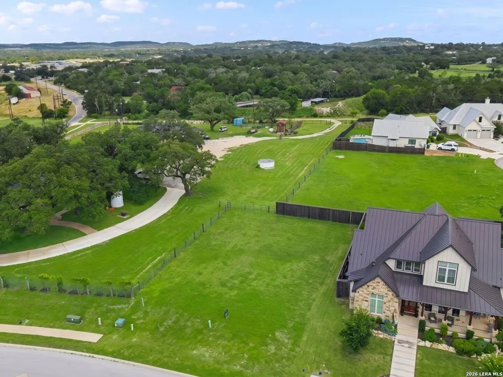 102 Chama Dr Boerne, TX 78006