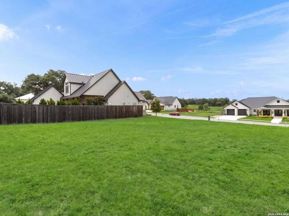 102 Chama Dr Boerne, TX 78006