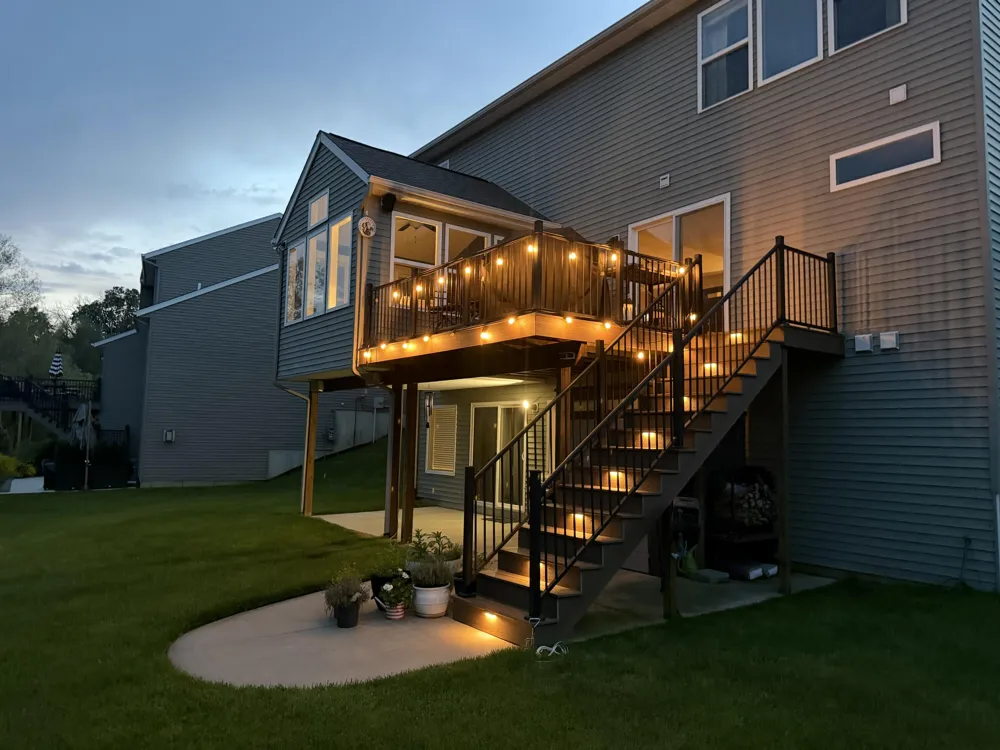8560 Twin Lakes Drive Jenison, MI 49428