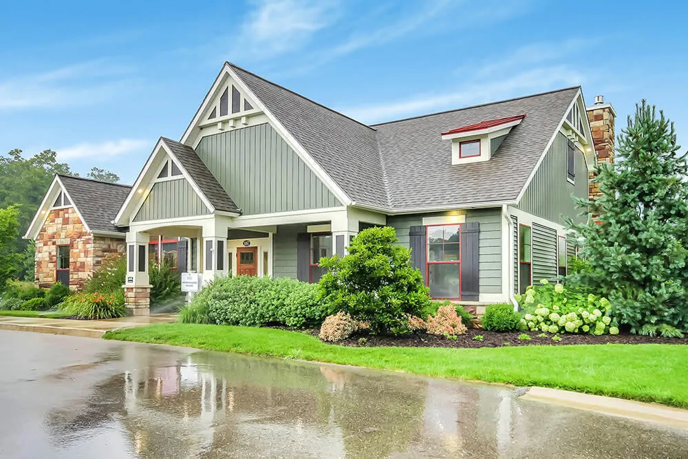 8560 Twin Lakes Drive Jenison, MI 49428