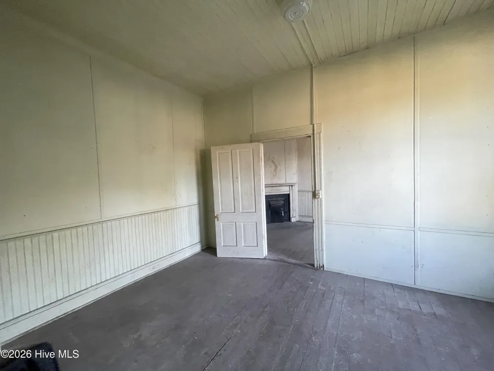 211 White Oak Street Thomson, GA 30824