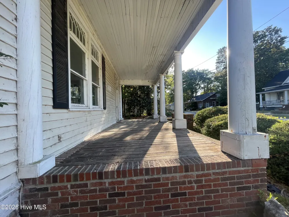211 White Oak Street Thomson, GA 30824