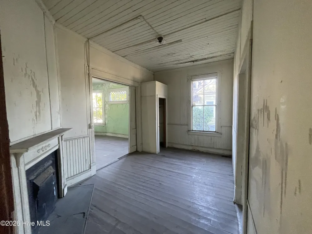 211 White Oak Street Thomson, GA 30824