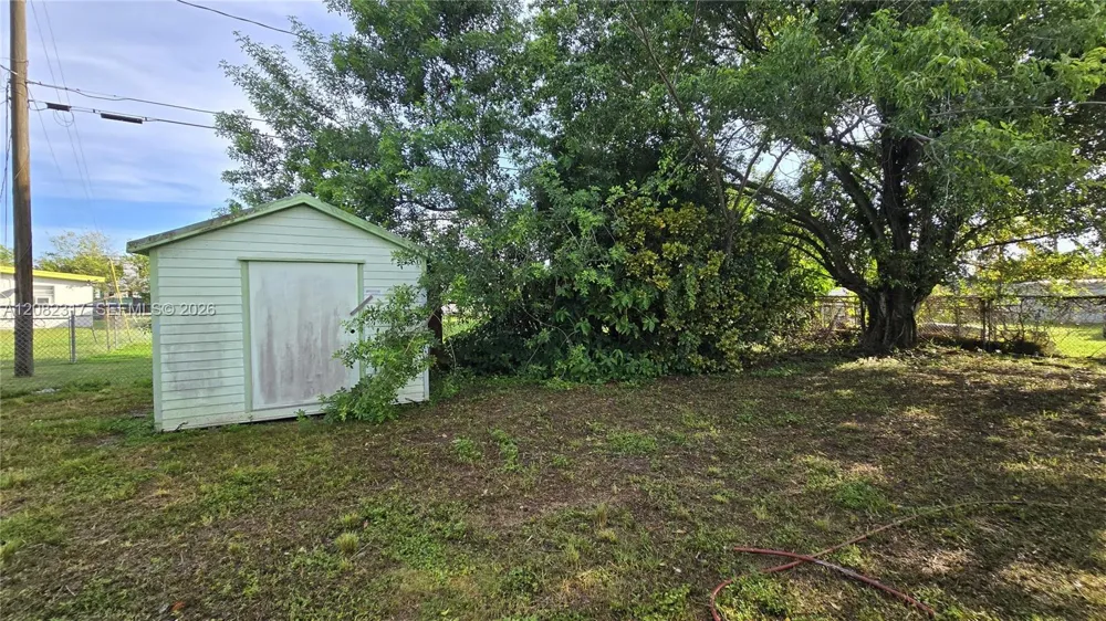 776 NW 10th St Florida City, FL 33034