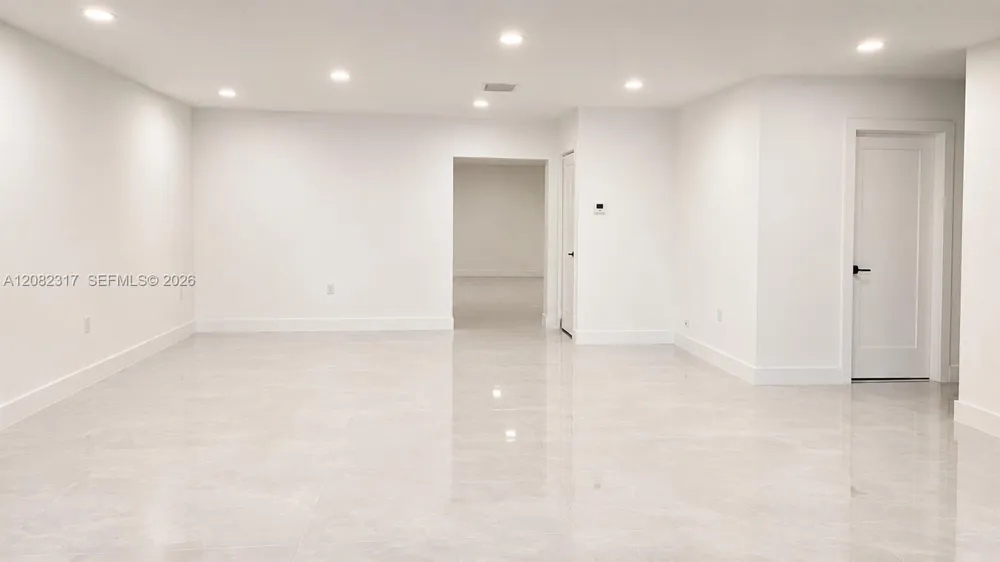 776 NW 10th St Florida City, FL 33034