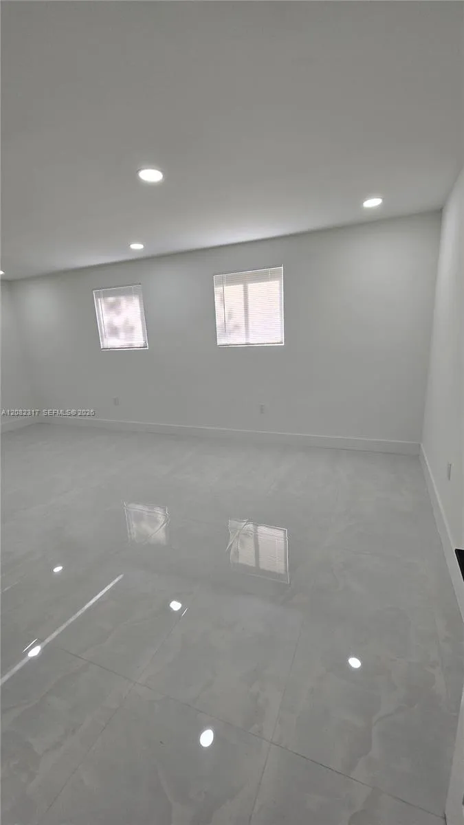 776 NW 10th St Florida City, FL 33034
